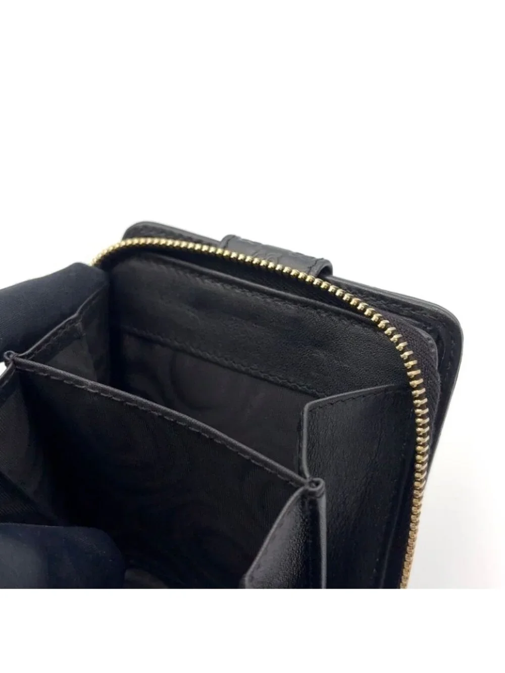 Gucci Micro GG Guccissima Bifold Leather Black Wallet Gold - Picture 7 of 15